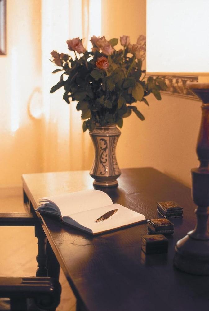 Hotel Palazzo Leti Residenza D'Epoca Spoleto Zewnętrze zdjęcie